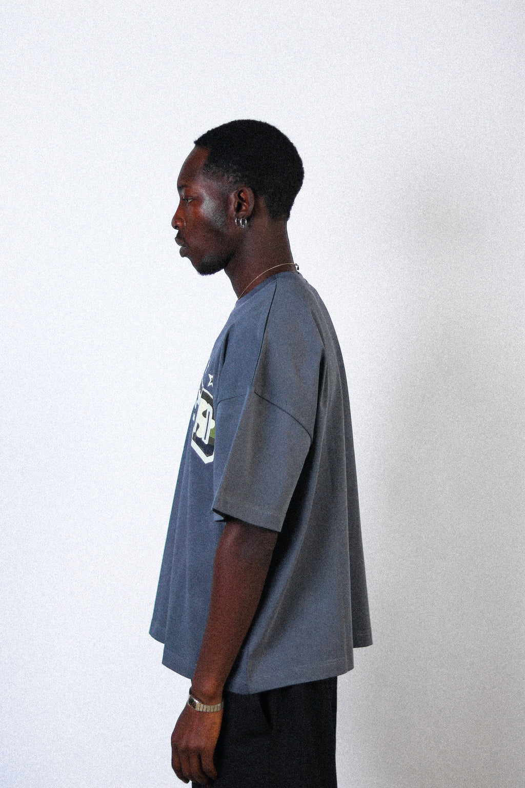 CAMO TEE