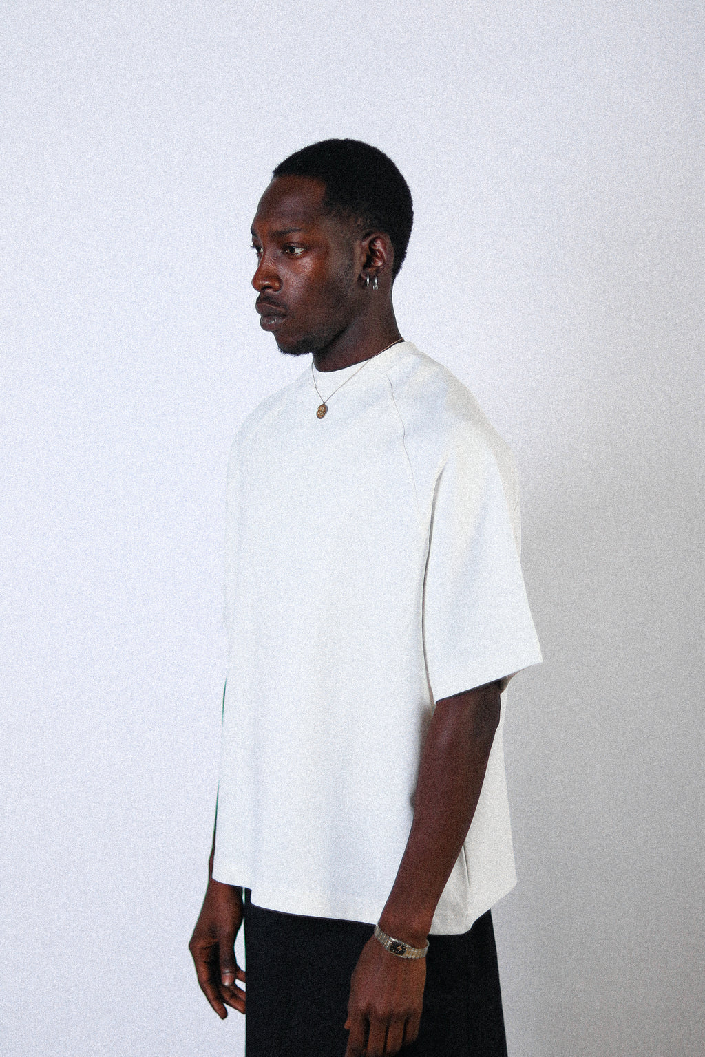 WHITE RAGLAN TEE