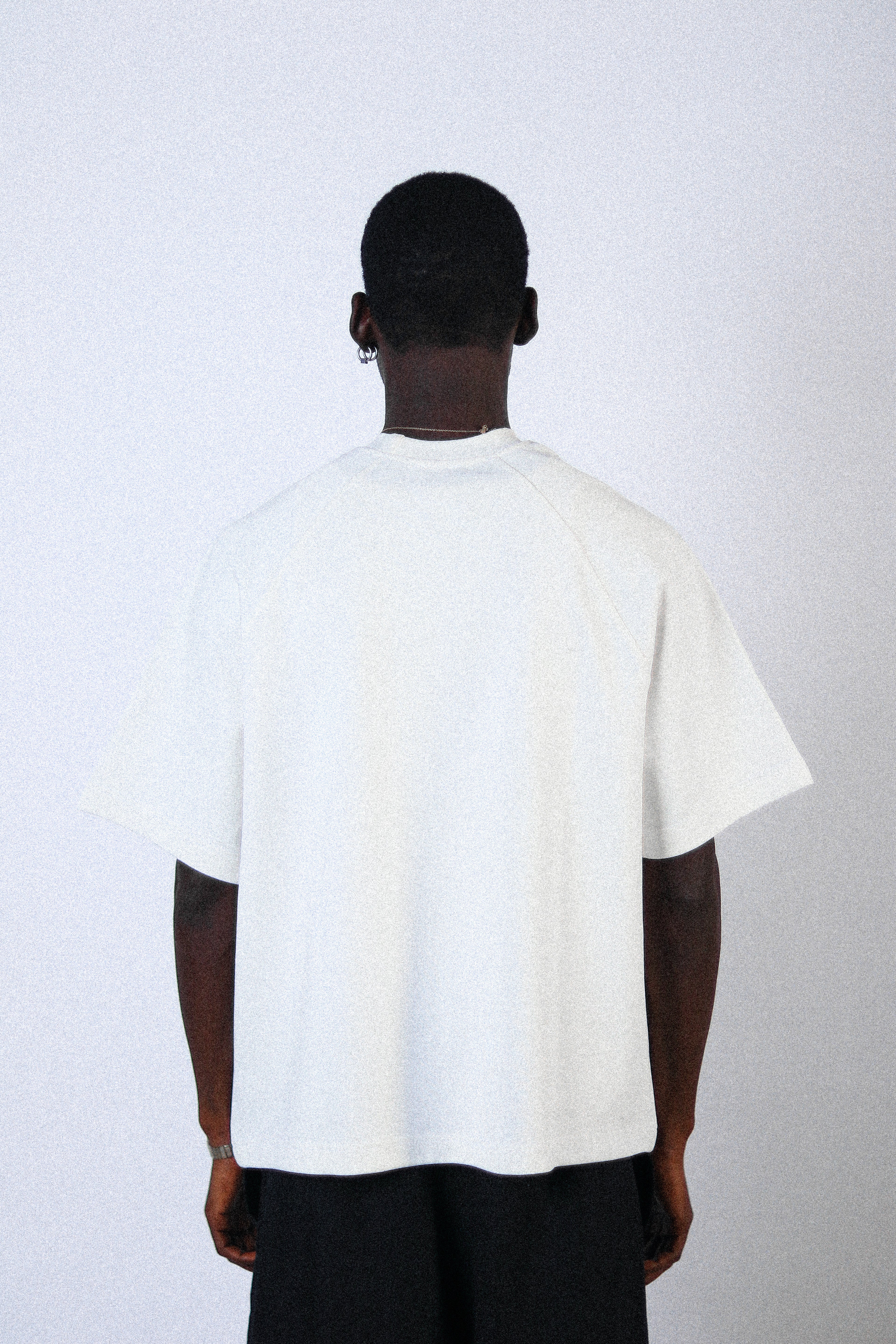 WHITE RAGLAN TEE